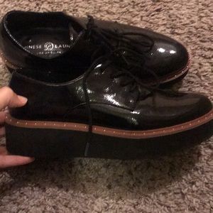 Chinese laundry black heeled oxford